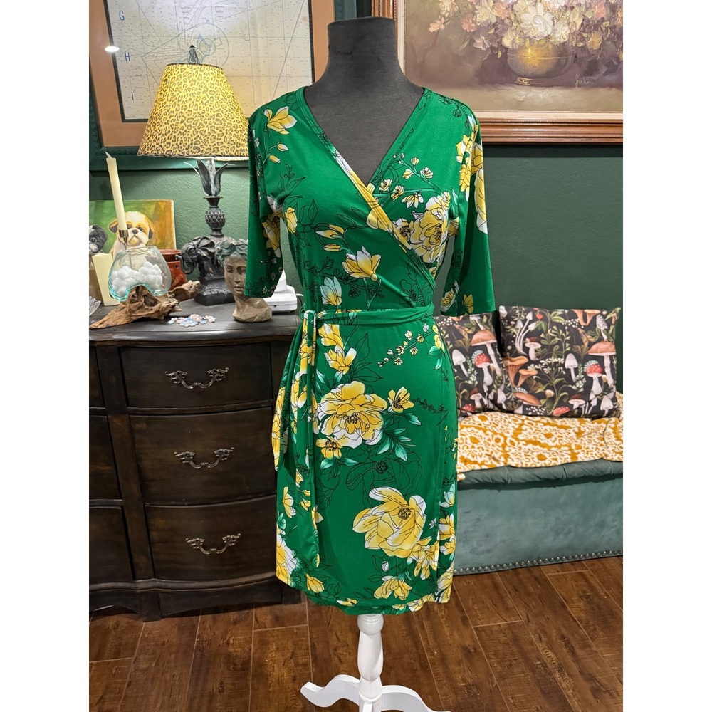 Attic Womens XL Green Floral Faux Wrap Dress Short Sleeve V-Neck Knee Length